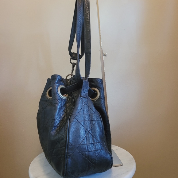 AUTH DIOR Drawstring Bag - Picture 6 of 11